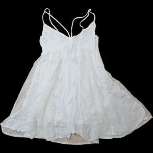 🍭🍭🍭White Lace-Trim Slip Dress by forever21